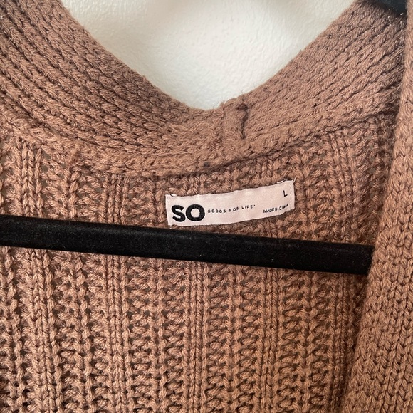 SOLD: SO Sweater - Picture 3 of 3